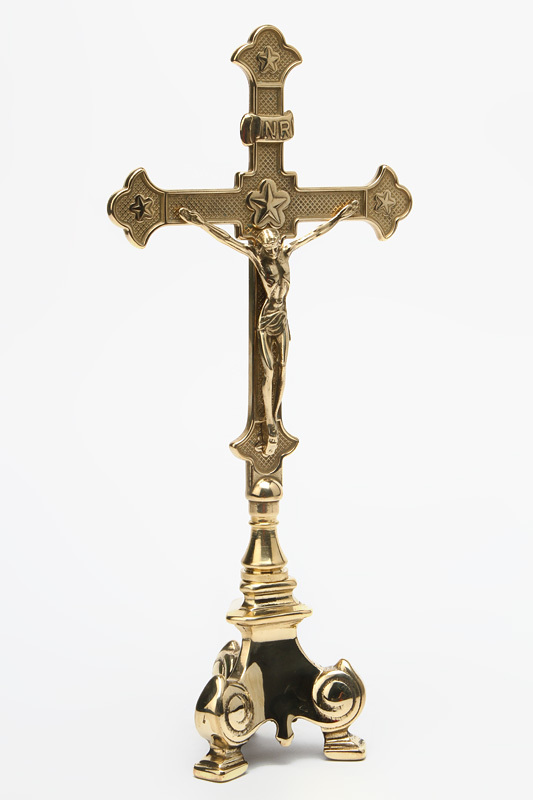 Crocifisso in ottone lucido stile impero per altare