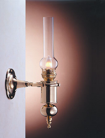 lampada-oscillante-ottone-vetro-tubo.jpg