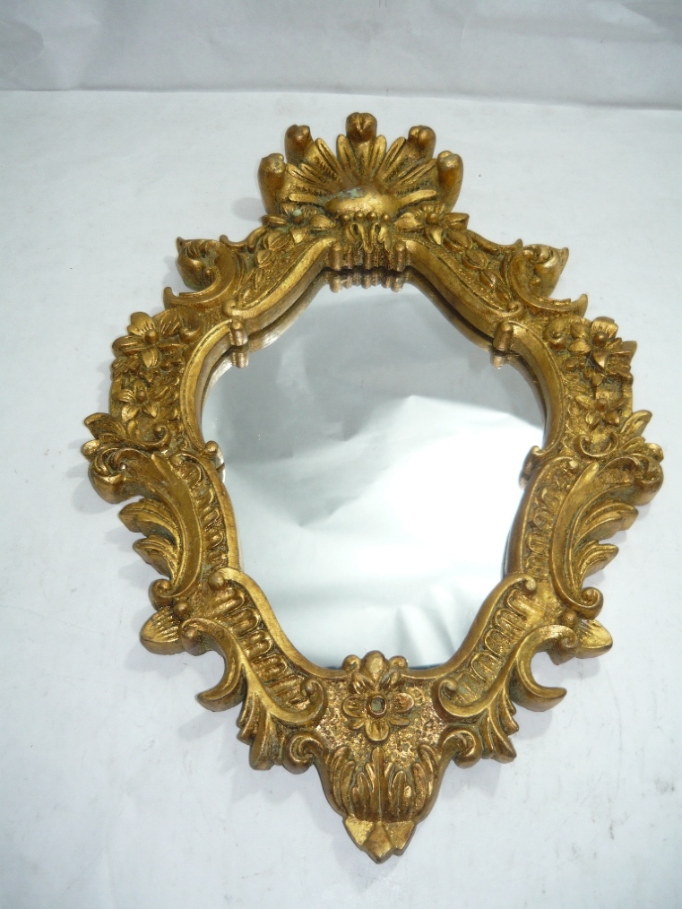Specchio rifinito in foglia oro barocco