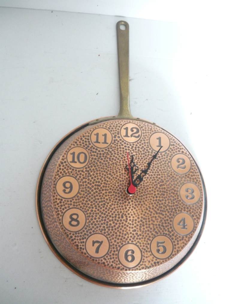 Orologio in rame a forma di padella 24 cm