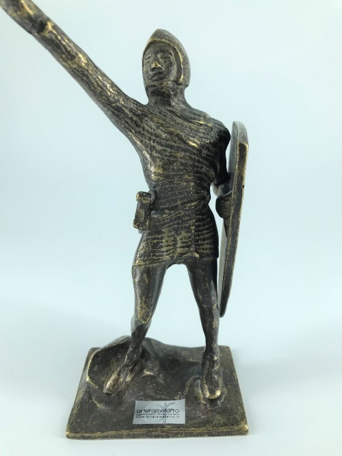 statua-albeeto-da-giussano-in-bronzo515.jpg