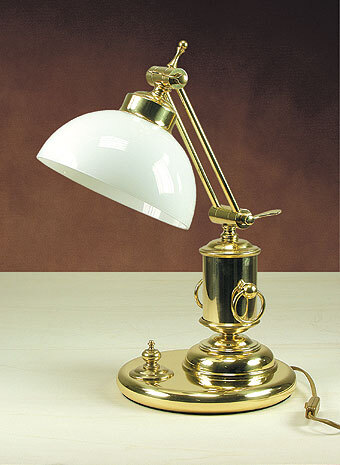 Grande lampada da tavolo modello Port Moresby