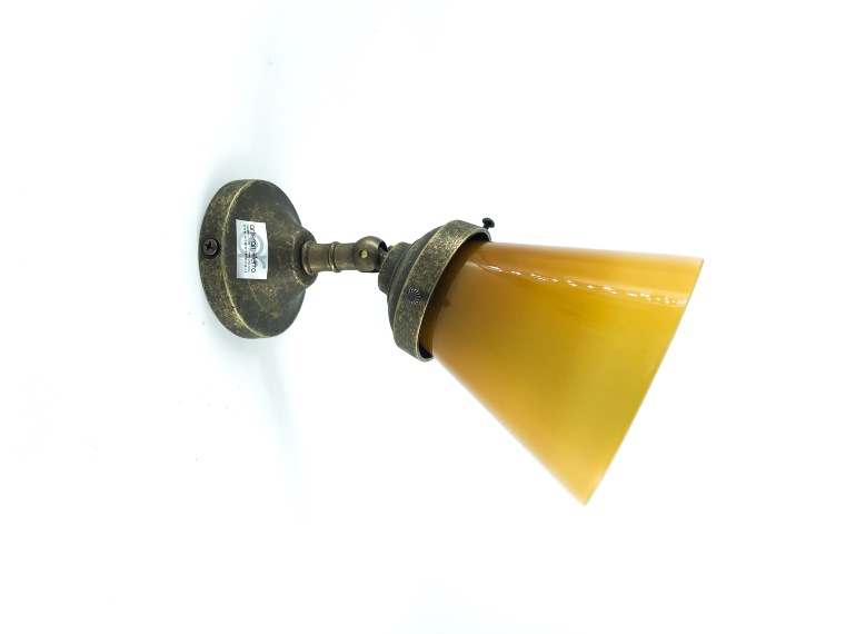 Applique singolo con vetro opalescente giallo ocra