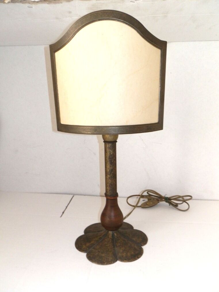 Lampada da tavolo in ottone con Grande Ventola 25 cm
