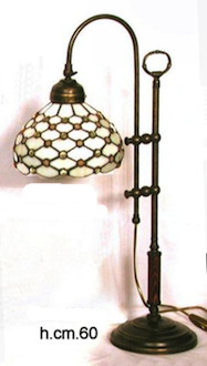 Lampada in ottone impugnatura in legno vetro Tiffany bianco
