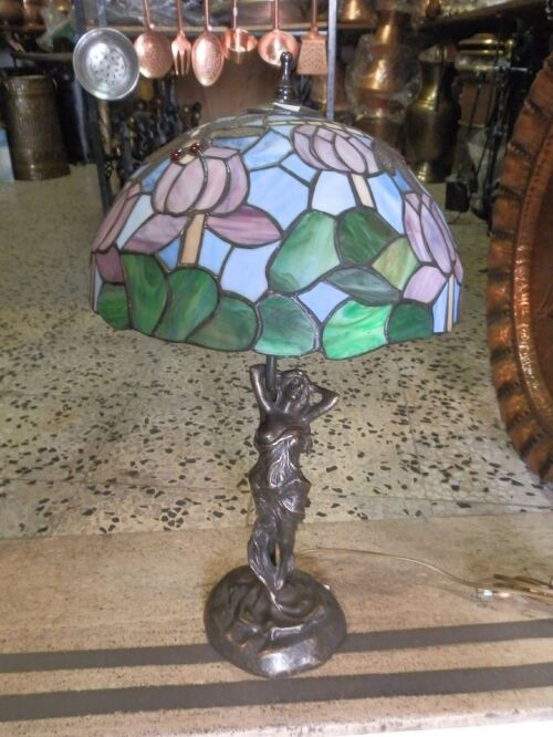 lampada-tiffany-con-base-bronzo.jpg