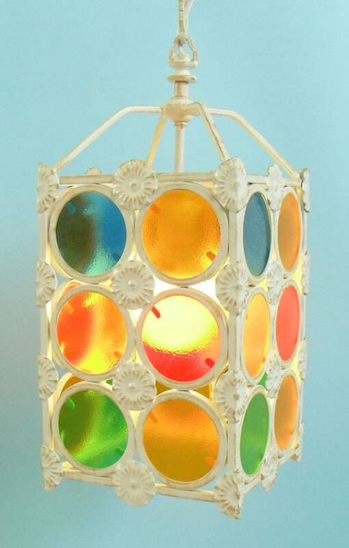 Lampadario avorio con vetri colorati linea Faro