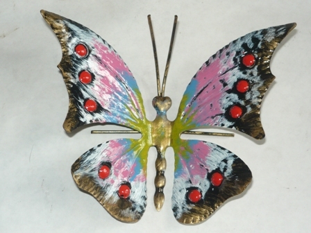 Farfalla in ferro misura media colorata da poggiare o appendere