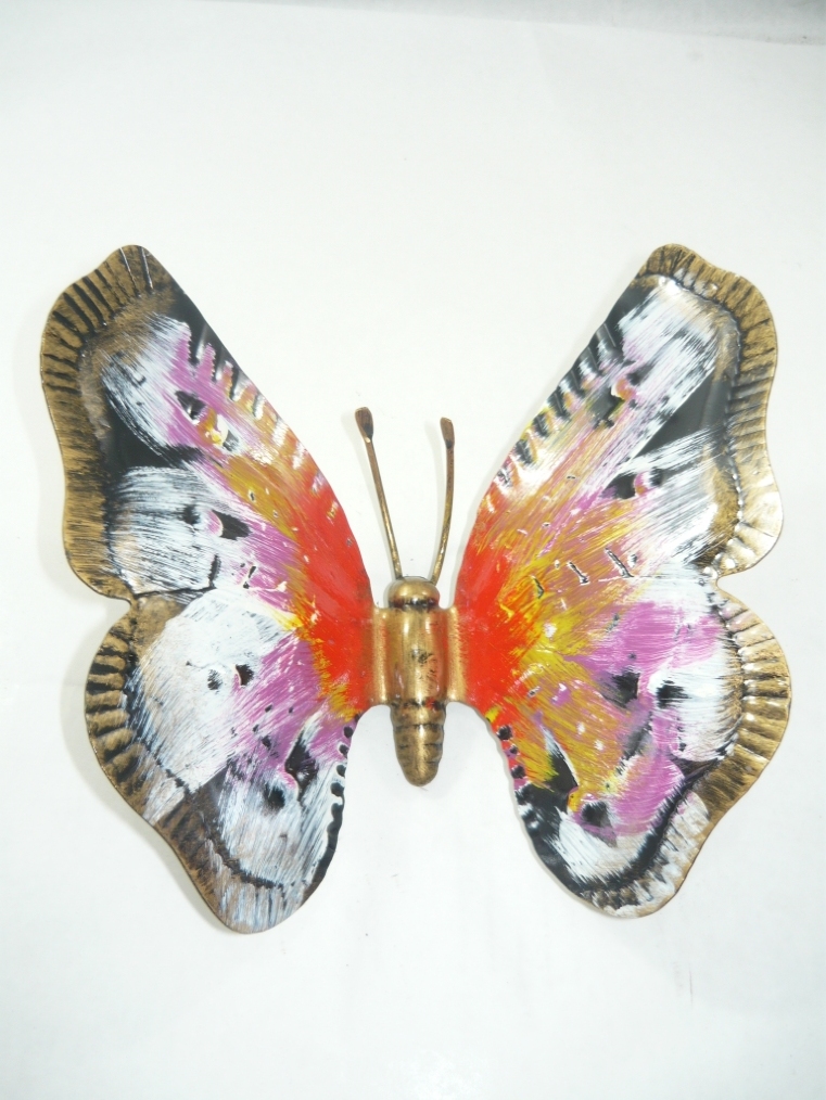 Farfalla dipinta a mano in ferro