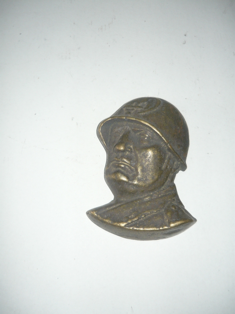 Oggettistica, Busto in bronzo del Duce Benito Mussolini