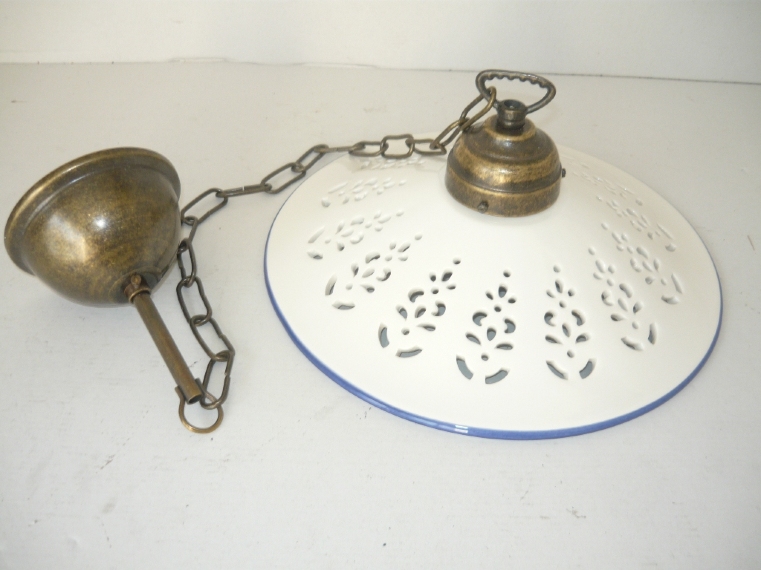 Lampadario a sospensione in ottone piatto ceramica traforata 36 cm