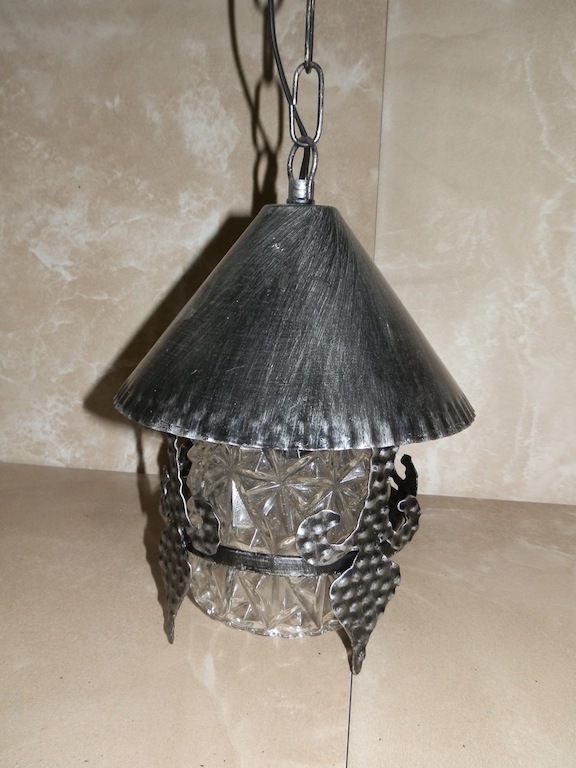 Lanterna in ferro battuto tonda con vetro trasparente