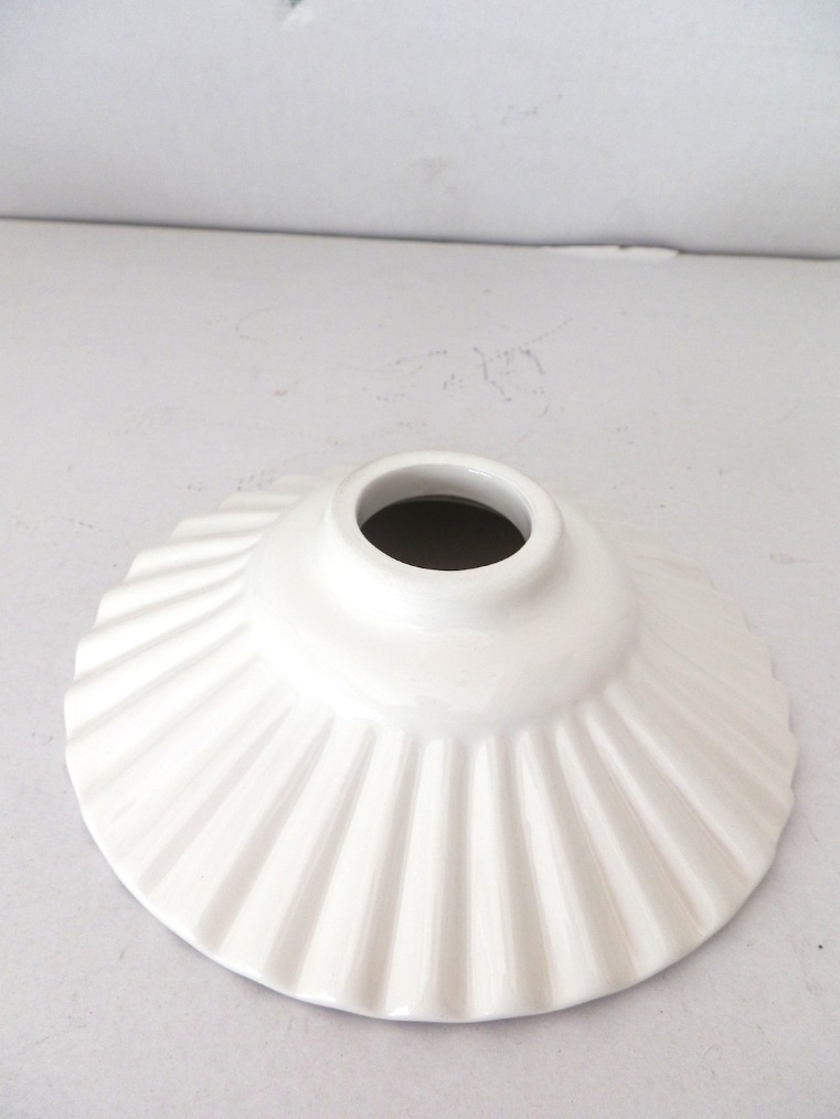 Ceramica bianca per lampadari ed applique diametro 20 cm