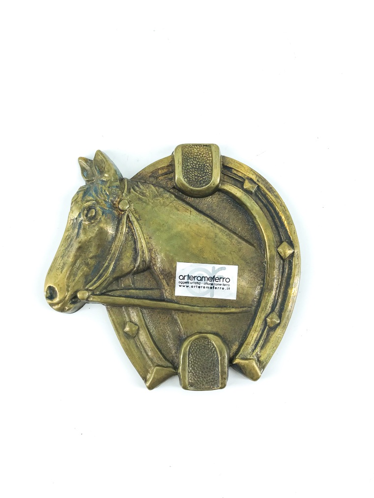 Posacenere in ottone a forma di testa di cavallo